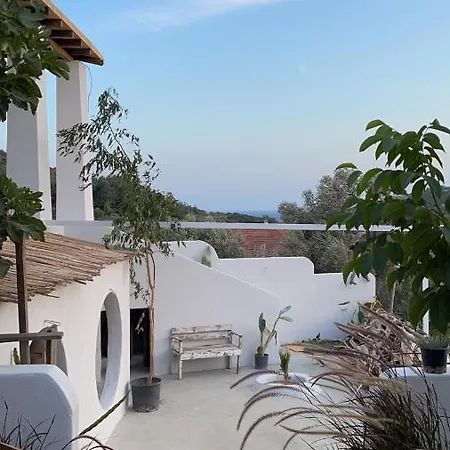 Vintage Urla Homestay