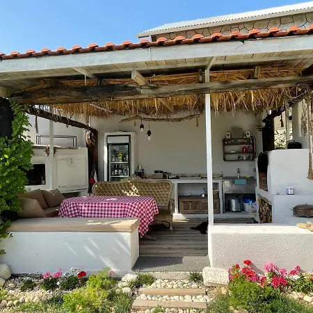 Vintage Urla Homestay *
